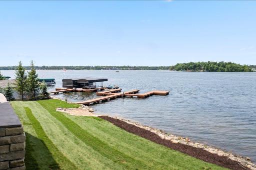 11245 E Steamboat Bay Drive, Brainerd, MN 56401