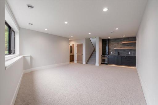 11245 E Steamboat Bay Drive, Brainerd, MN 56401