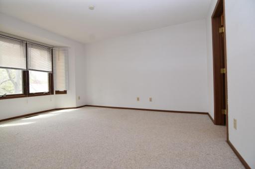 11039 Oregon Circle, Minneapolis, MN 55438