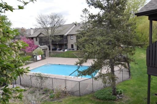 11039 Oregon Circle, Minneapolis, MN 55438