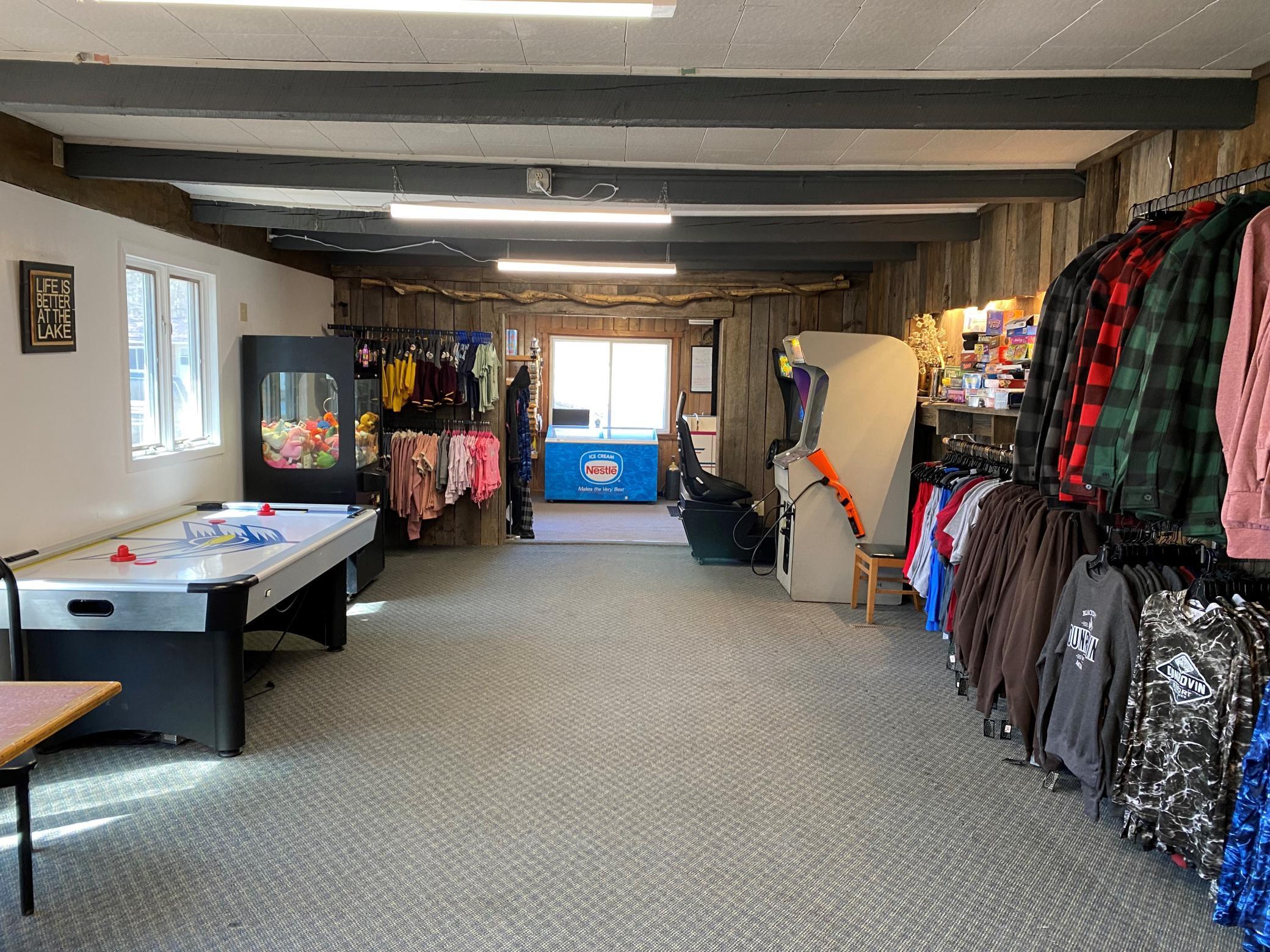 3Lodge interior.jpg