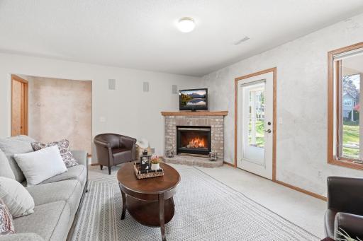 8821 Stonebrooke Court, Saint Paul, MN 55125