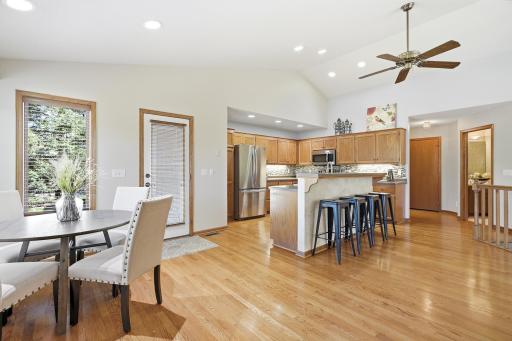 8821 Stonebrooke Court, Saint Paul, MN 55125