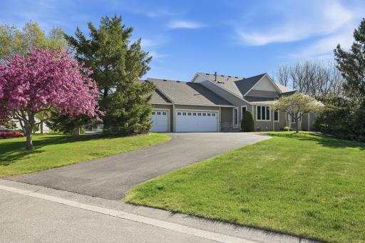 8821 Stonebrooke Court, Saint Paul, MN 55125
