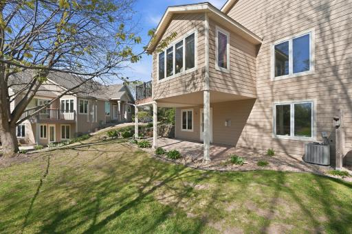 8821 Stonebrooke Court, Saint Paul, MN 55125