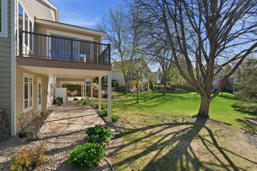 8821 Stonebrooke Court, Saint Paul, MN 55125