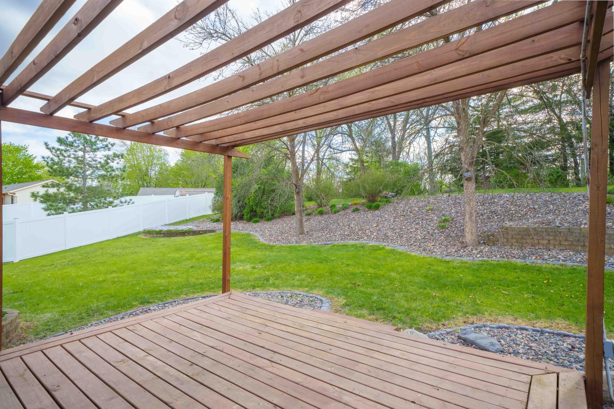 26-MLS-17 Vineyard Av Cannon Falls-043026--170-HDR.JPG