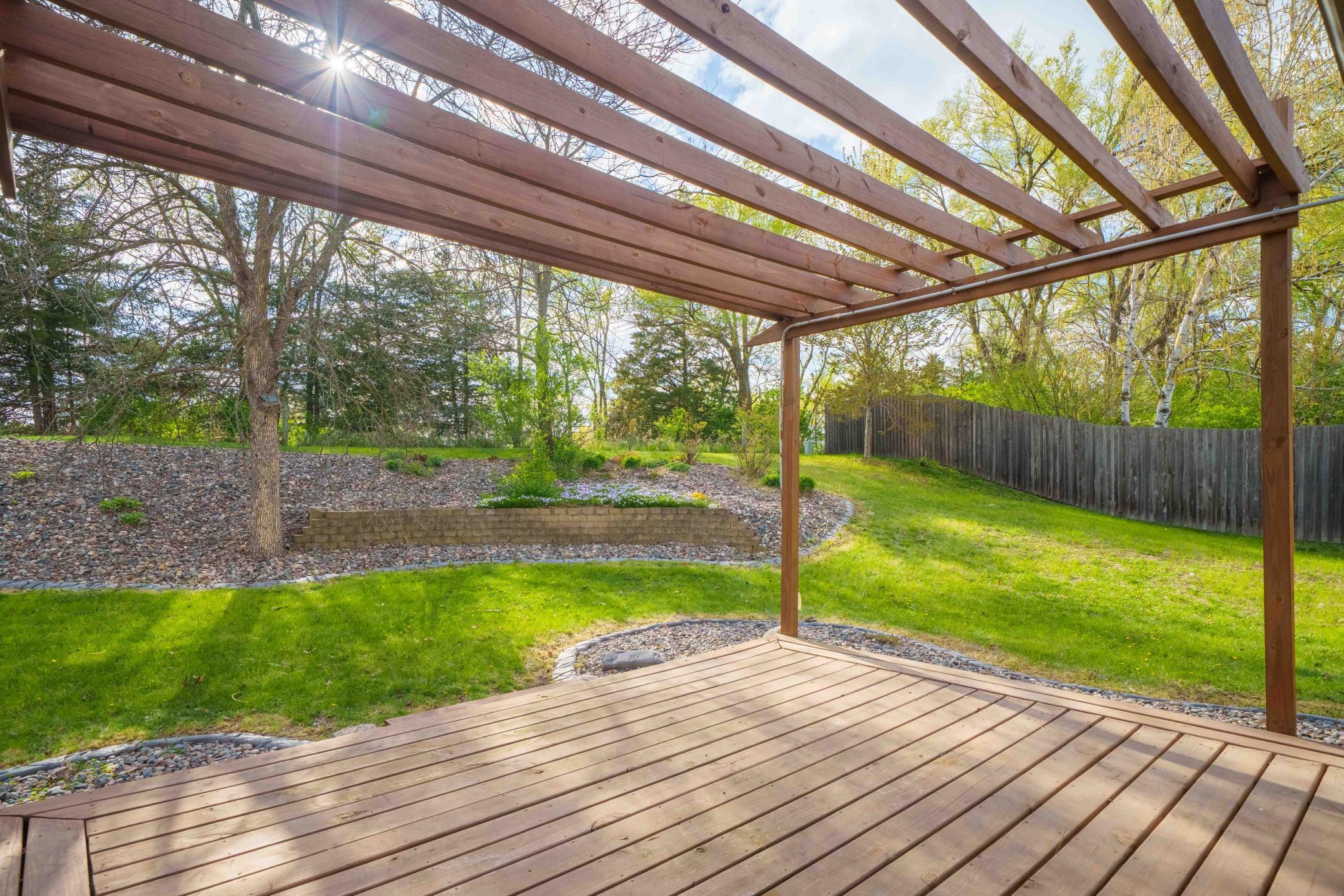 27-MLS-17 Vineyard Av Cannon Falls-043026--175-HDR.JPG