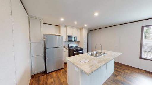 2401 Gene Avenue, Albert Lea, MN 56007