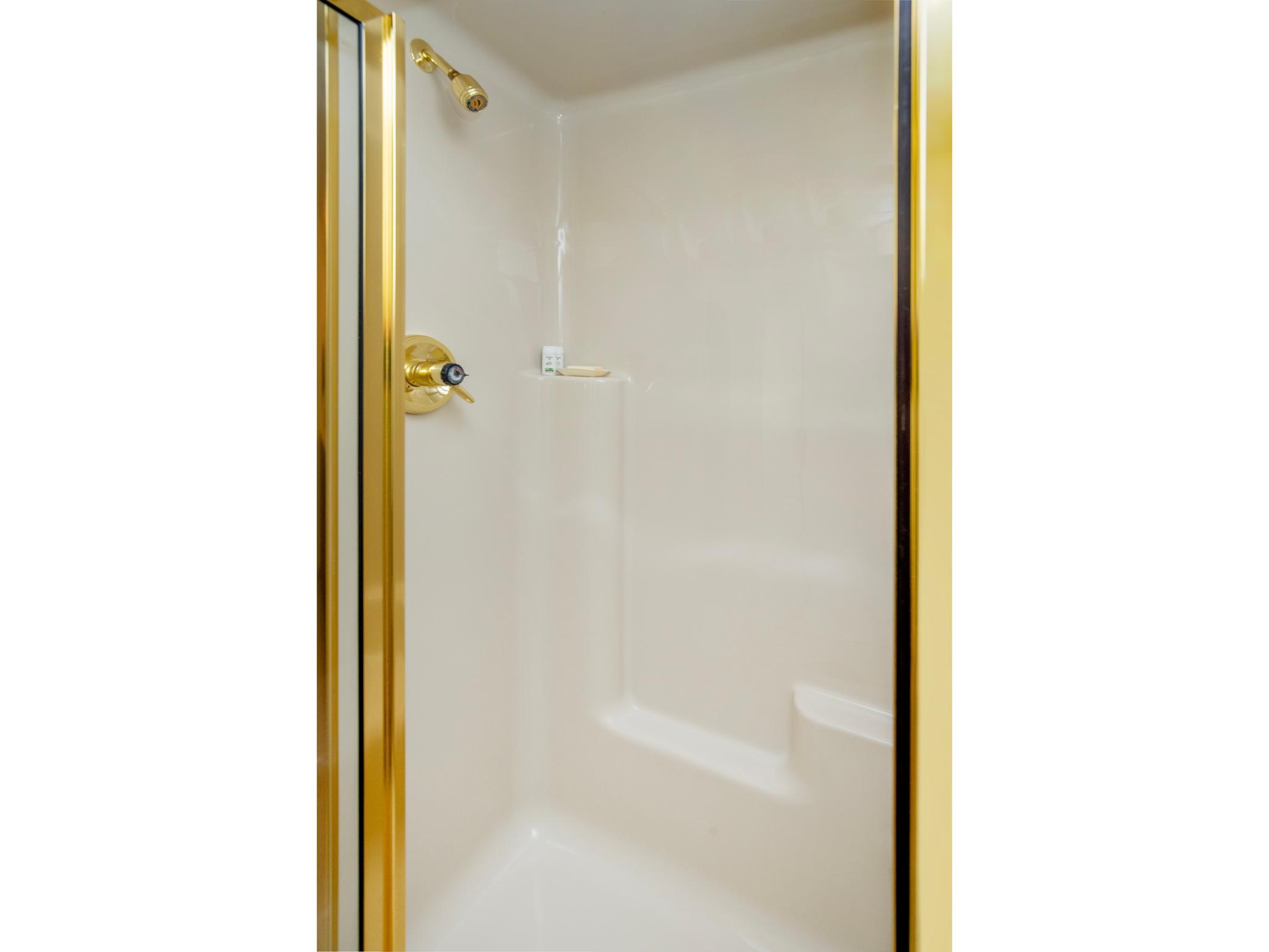 Spotless shower