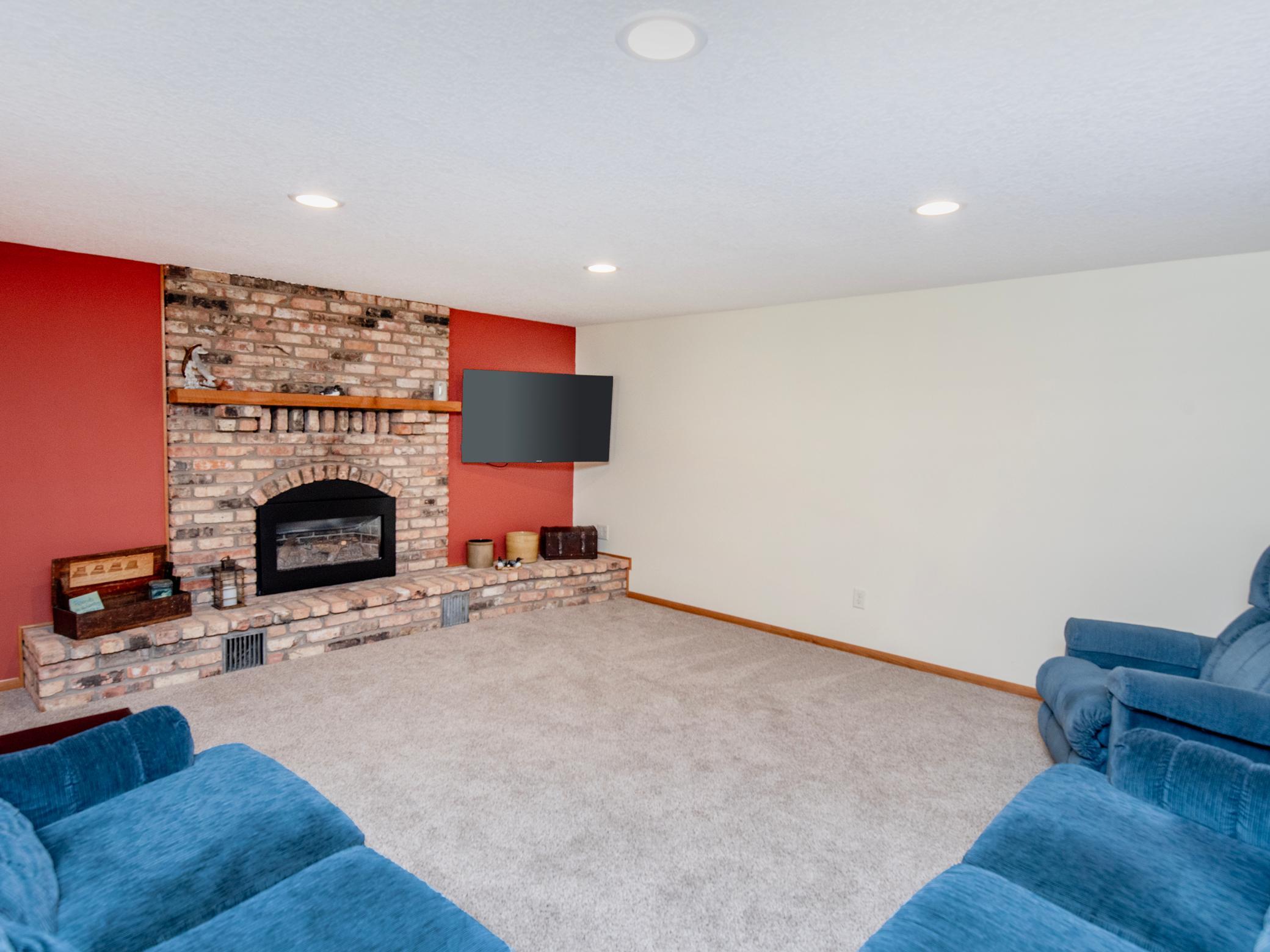 Gas fireplace