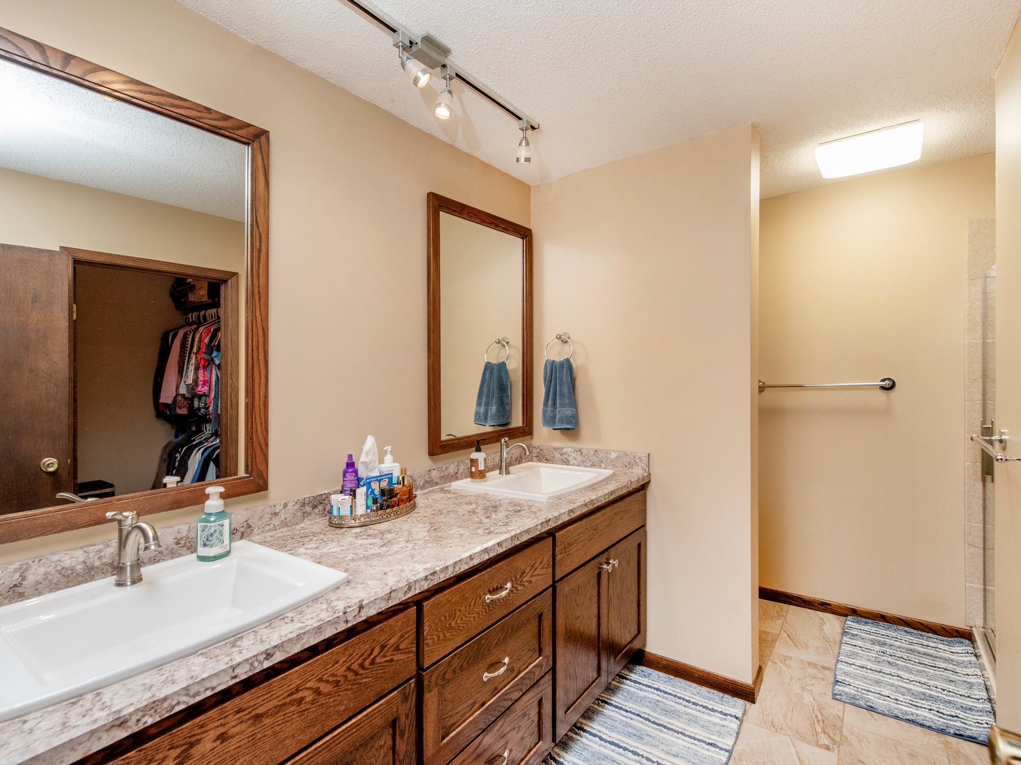 Dual vanity in primary bathroom