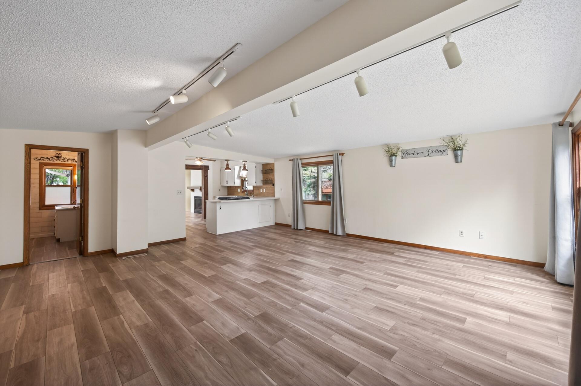 77_1612_Goodview7_mls.jpg