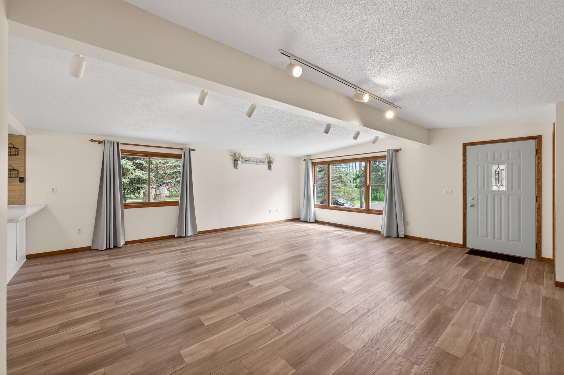 78_1612_Goodview8_mls.jpg