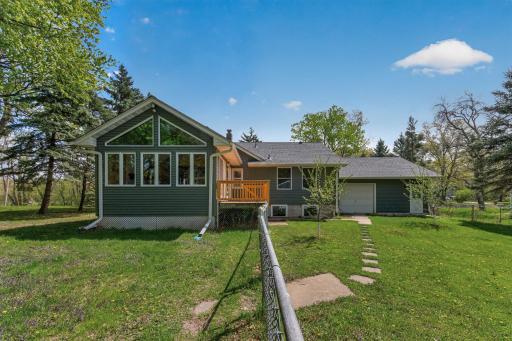 1612 Goodview Avenue N, Saint Paul, MN 55128
