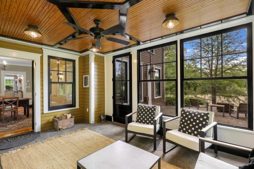Have your morning coffee in the bright sunroom, surrounded by nature with views of Shaver Lake.