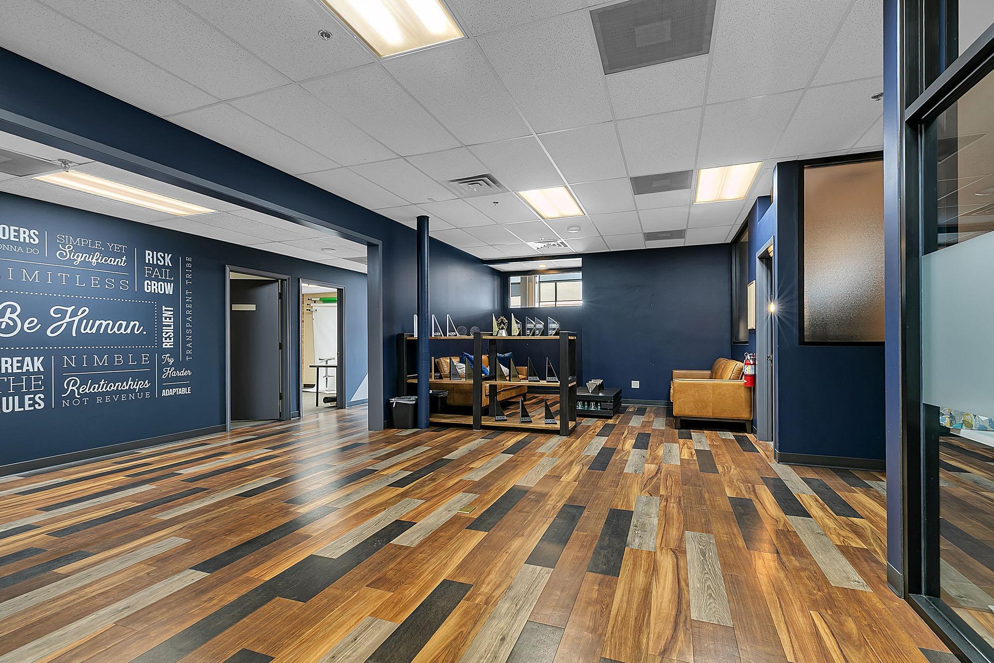 upper level - 3475 sq ft unit