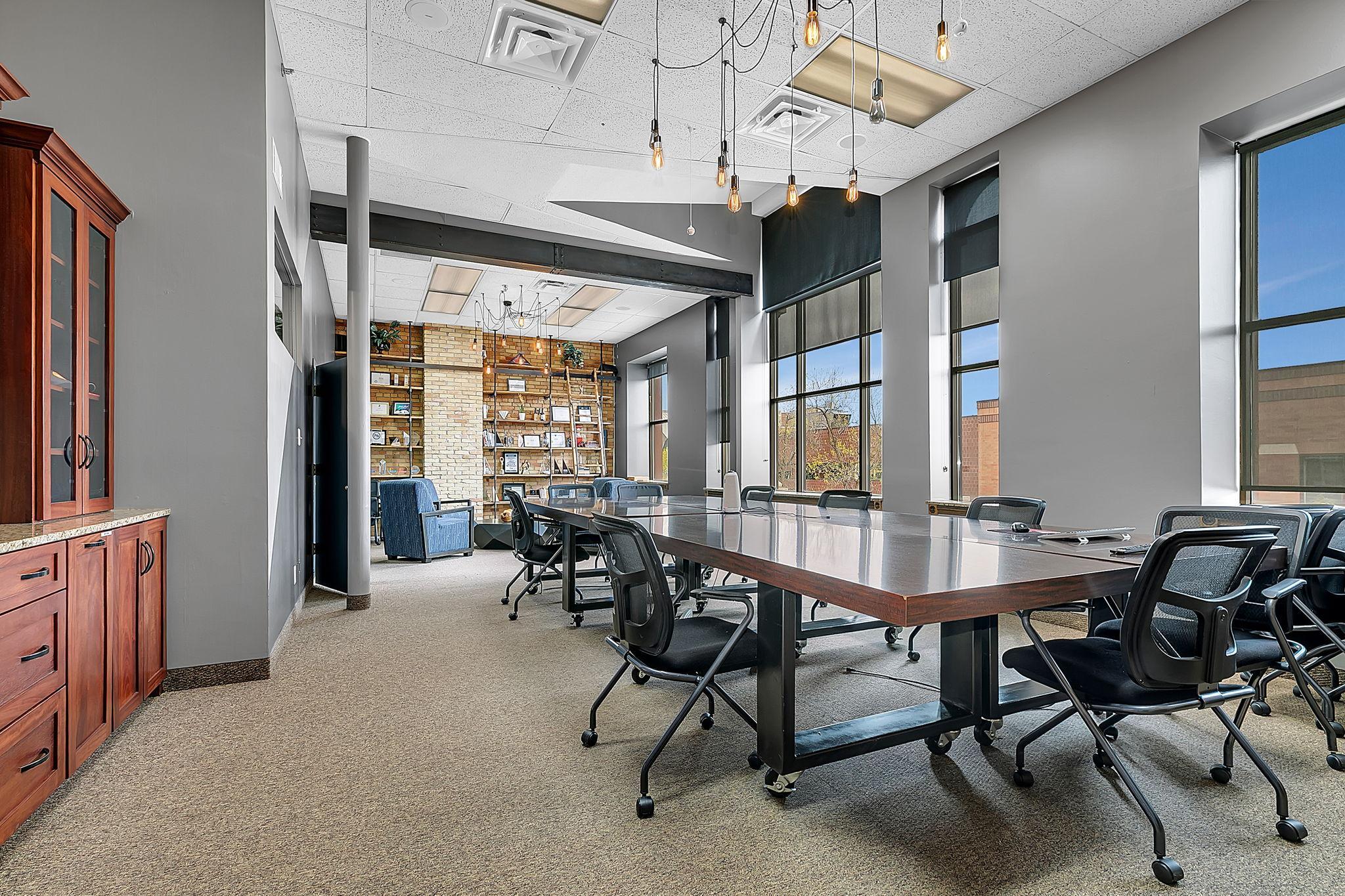 upper level - 3475 sq ft unit