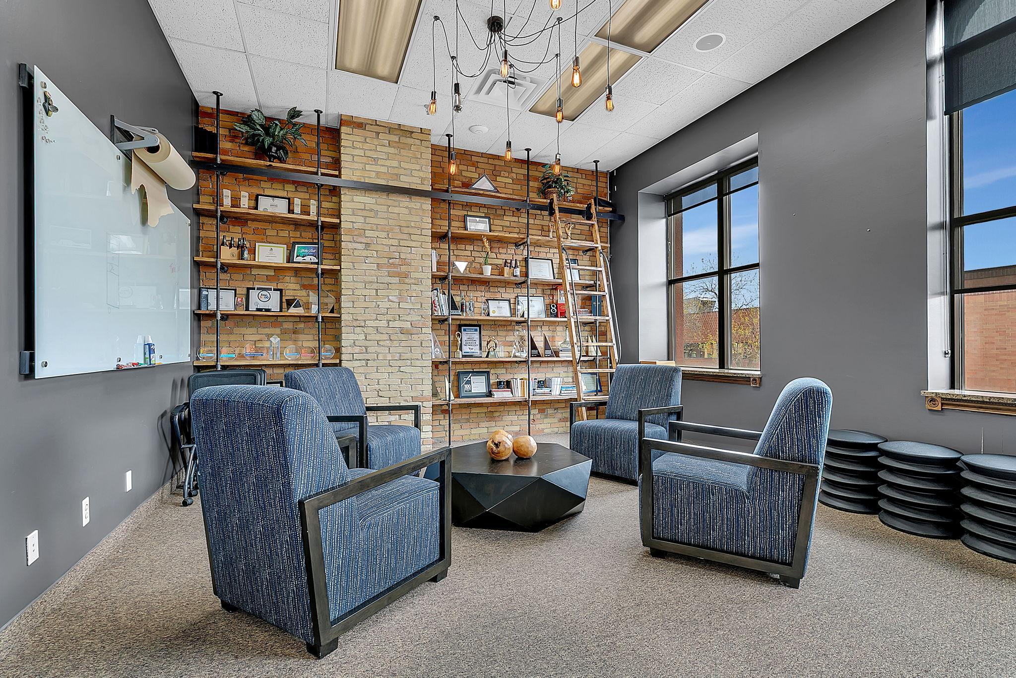 upper level - 3475 sq ft unit