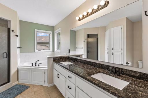 11877 Cottonwood Street NW, Minneapolis, MN 55448