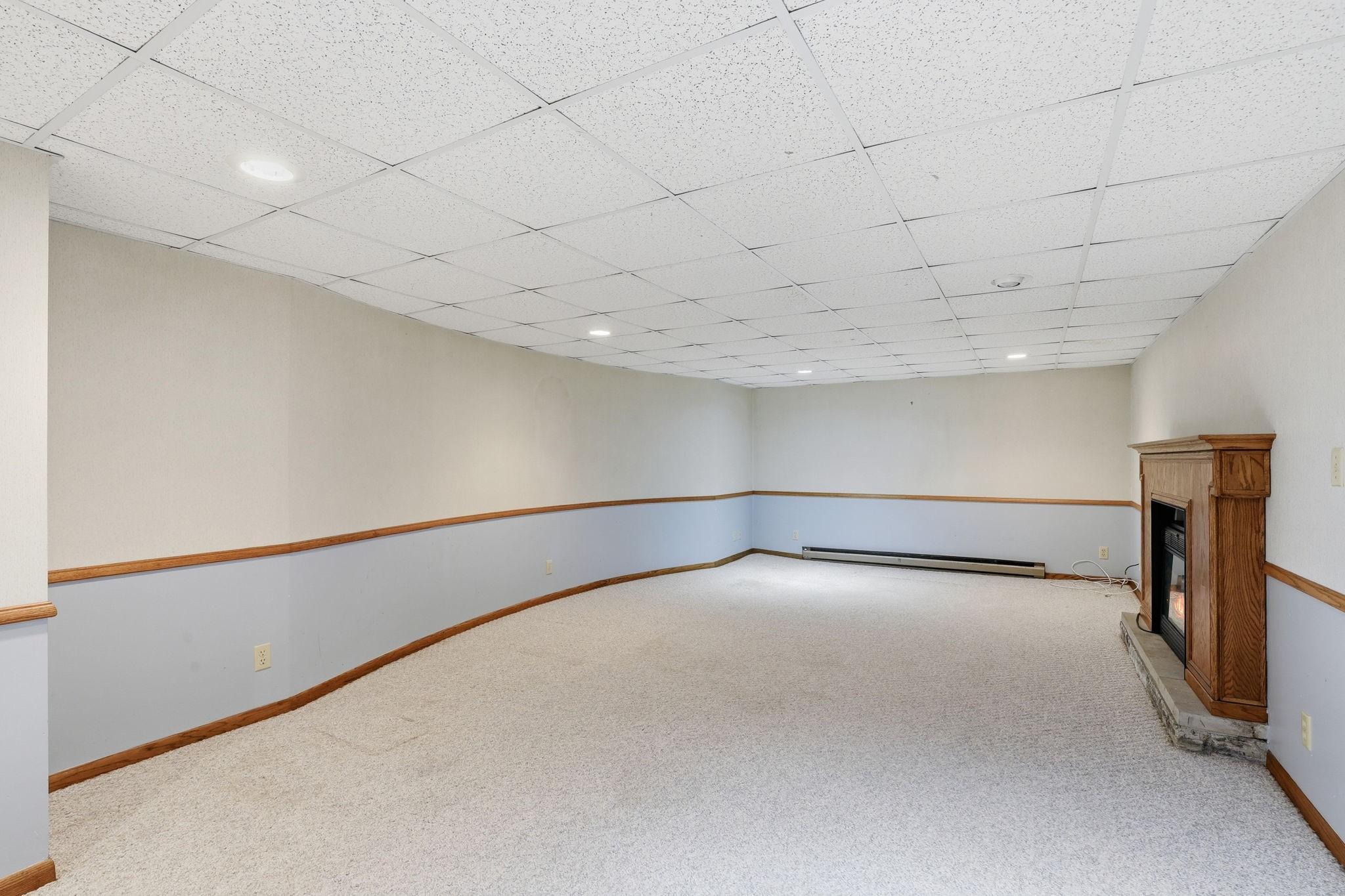 Family Room LL