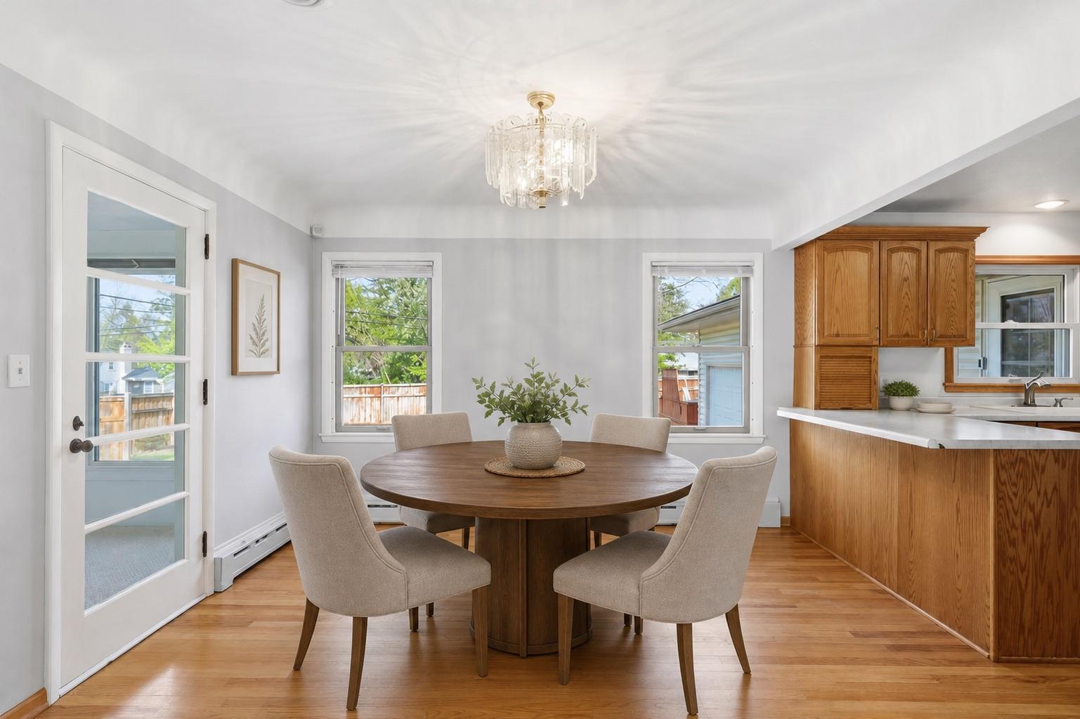 Dining Room Virtually Staged