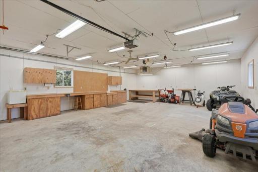 1087 Tanney Lane, Hudson, WI 54016