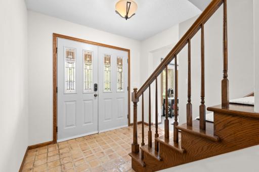9108 Decatur Avenue S, Bloomington, MN 55438