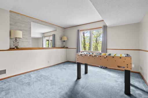 9108 Decatur Avenue S, Bloomington, MN 55438