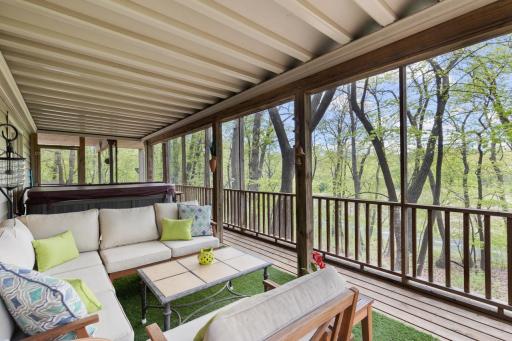 9108 Decatur Avenue S, Bloomington, MN 55438