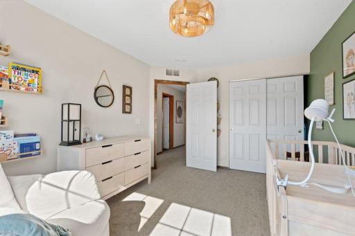 1708 Countryside Drive, Shakopee, MN 55379