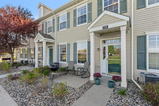 Enjoy a location that's close to all the amenities Shakopee has to offer.