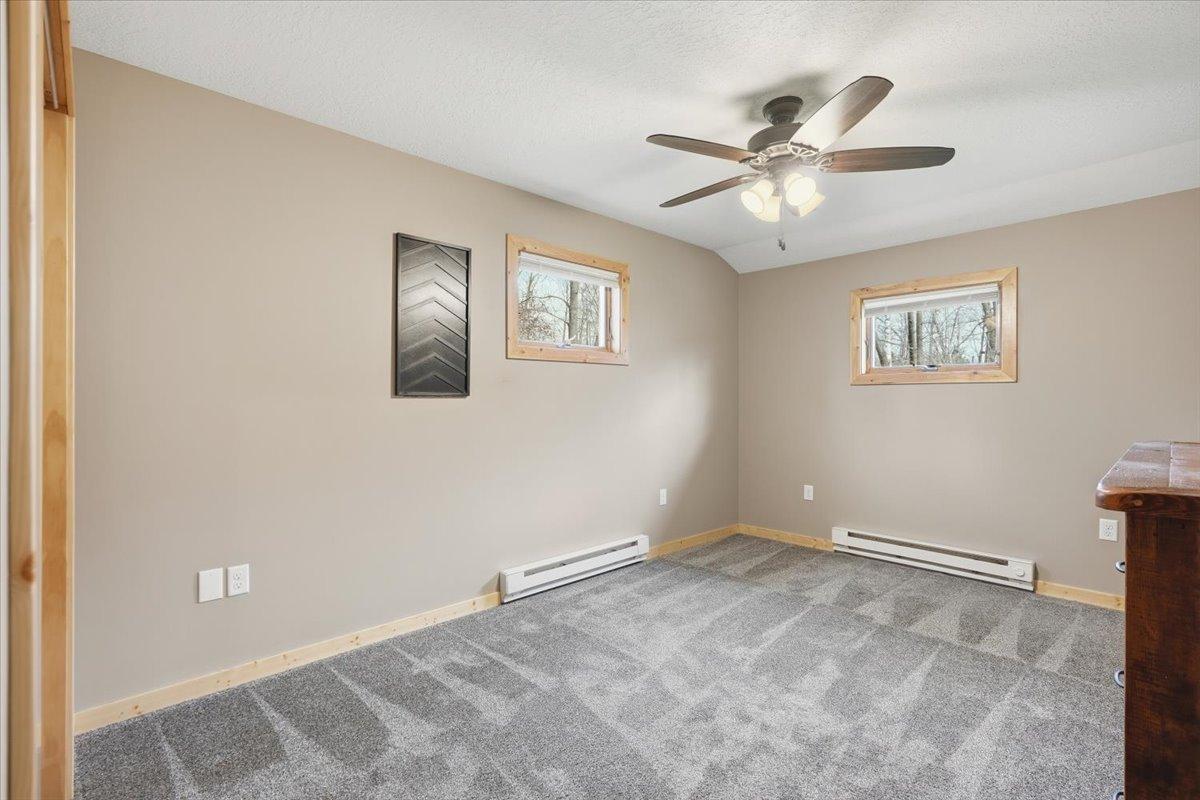 20-Bedroom 3.jpg