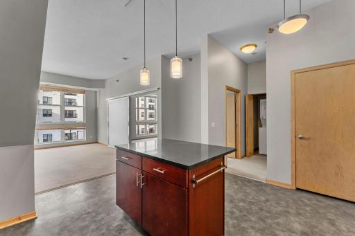 2650 University Avenue W, 314, Saint Paul, MN 55114