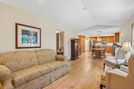 15631 Skyline Avenue NW, Prior Lake, MN 55372