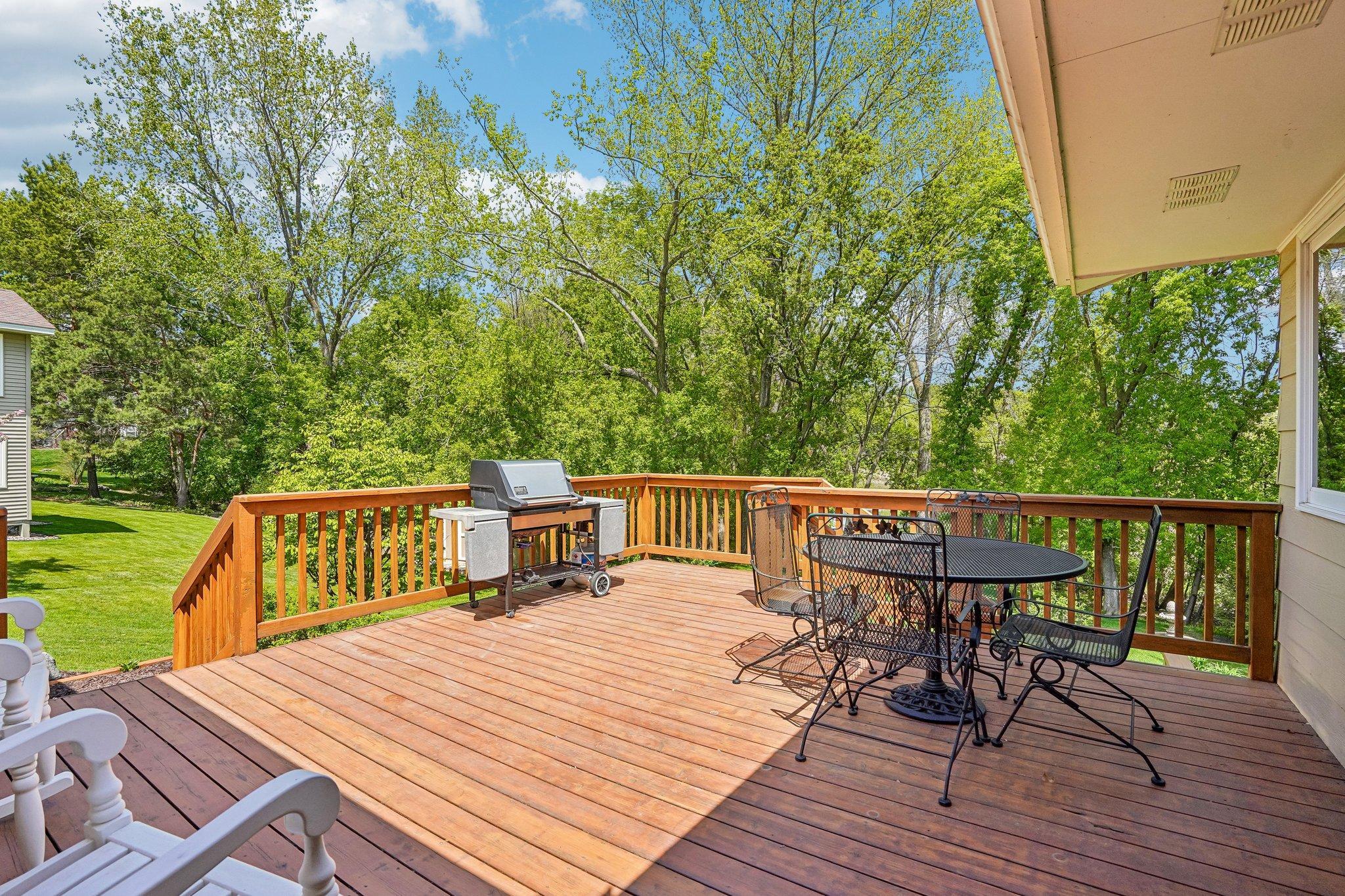 56-web-or-mls-Skyline Ave-S0905-056.jpg