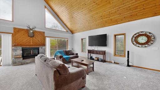 36649 Ember Drive, Lanesboro, MN 55949