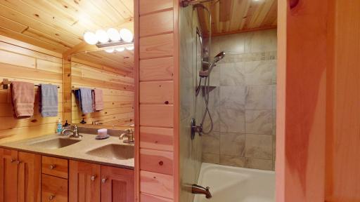 7485 Nelson Road, Crane Lake, MN 55725