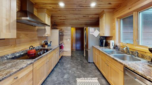 7485 Nelson Road, Crane Lake, MN 55725
