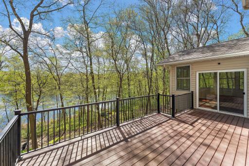 13724 Nevada Circle, Savage, MN 55378