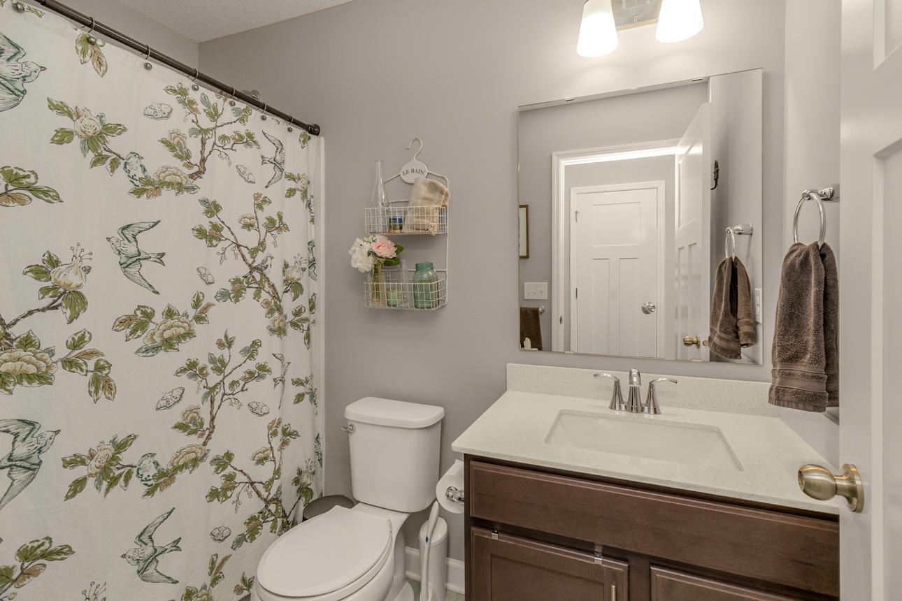Lower level full bath