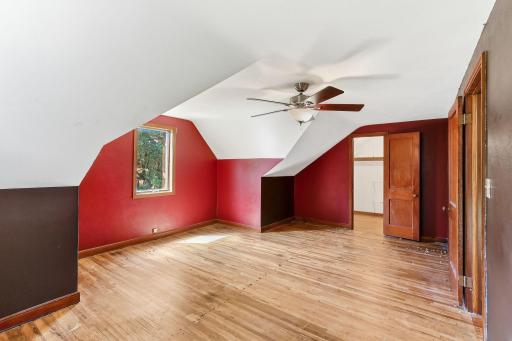 W5352 County Road N, Beldenville, WI 54003