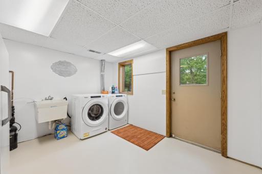 Full size laundry and water treatment system. Fresh paint 2026.