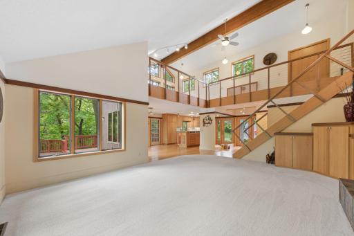 8655 Hunters Way, Saint Paul, MN 55124