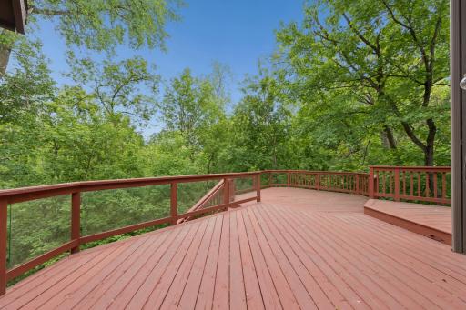 Tree top treasure. Private. Peaceful. Pretty.