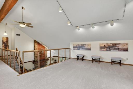 Brand new carpet 2026. Pano chic tension rails! Gorgeous!