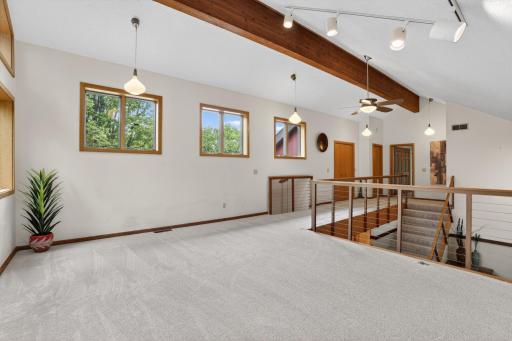 8655 Hunters Way, Saint Paul, MN 55124