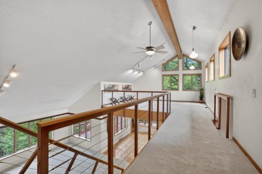 8655 Hunters Way, Saint Paul, MN 55124