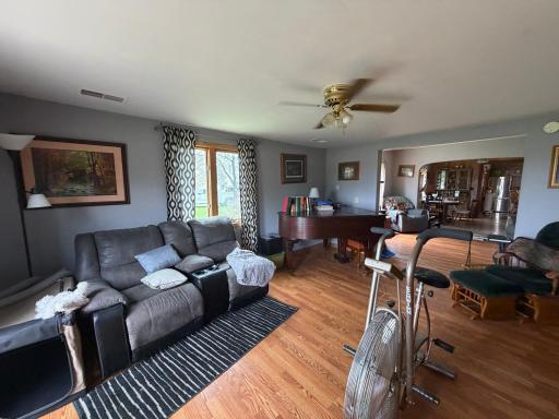 27707 330th Avenue, Westbrook, MN 56183
