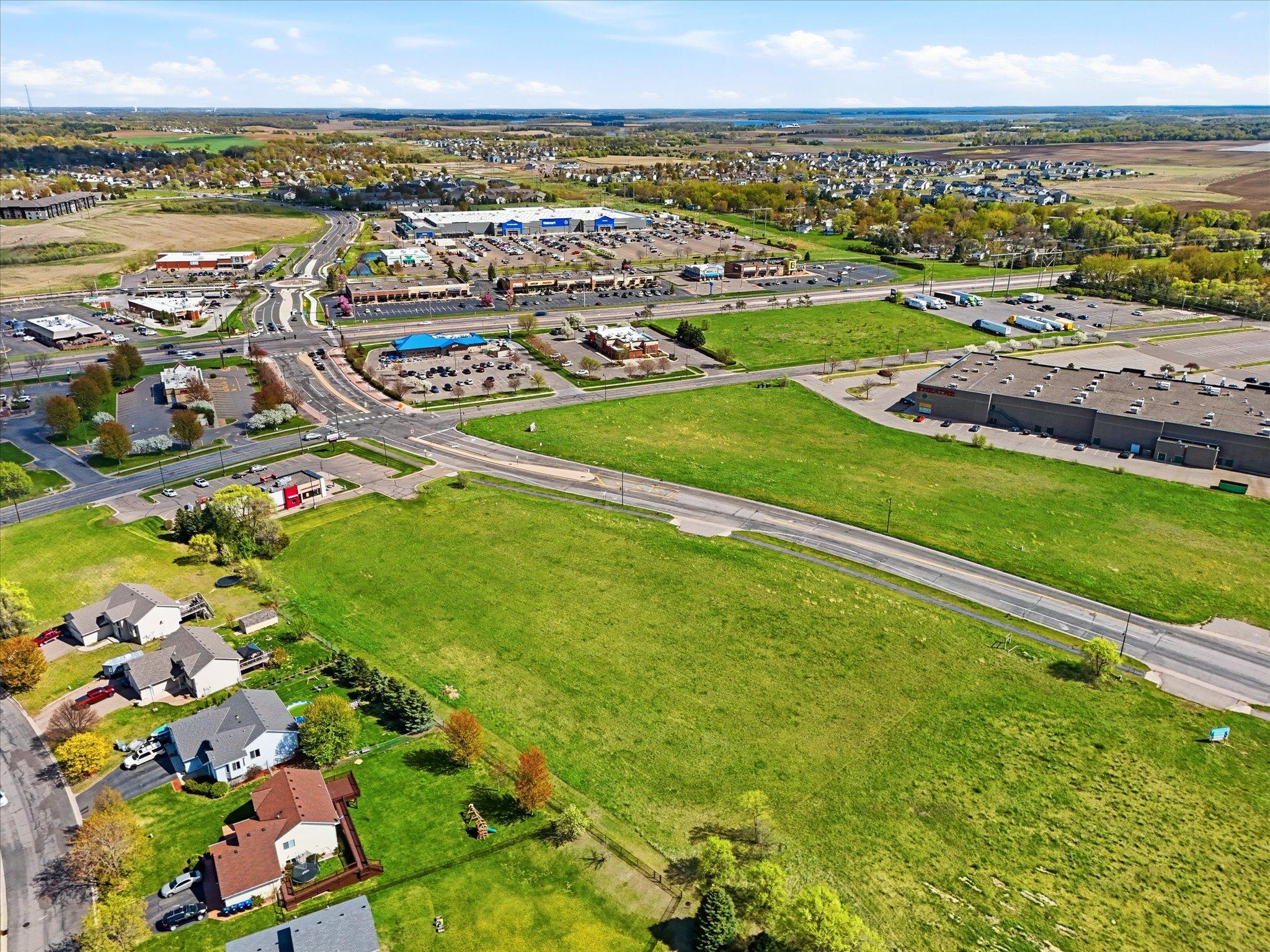 School Blvd - No Boundary Lines.jpg